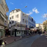 酒店 Aziz 2 2*