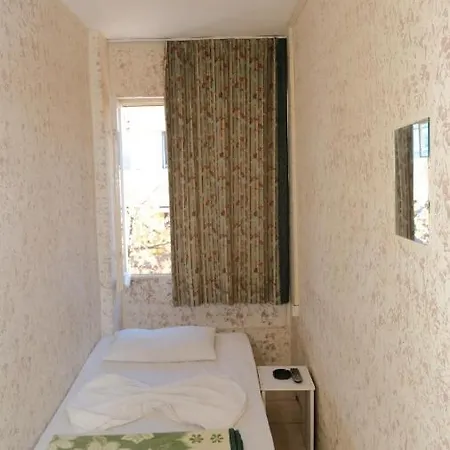 بنسيون عزيز 2 أنطاليا